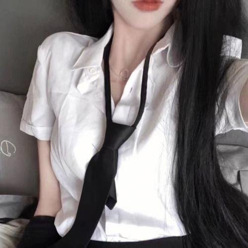 狡猾的兔小姐